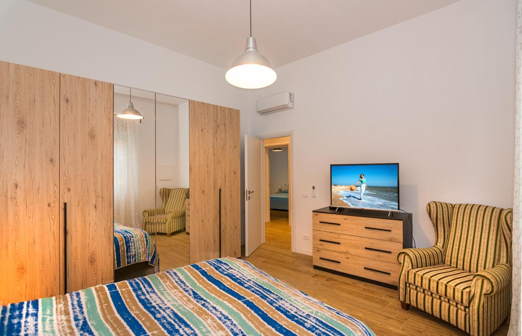 Casa Vacanze Da Antonio Ristrutturata Luglio 2023 Viareggio Buitenkant foto